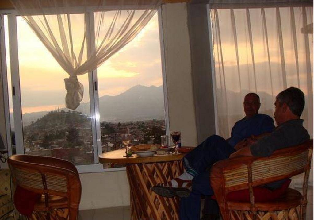 ホテル Casa De La Vista San Cristóbal de Las Casas 部屋 写真